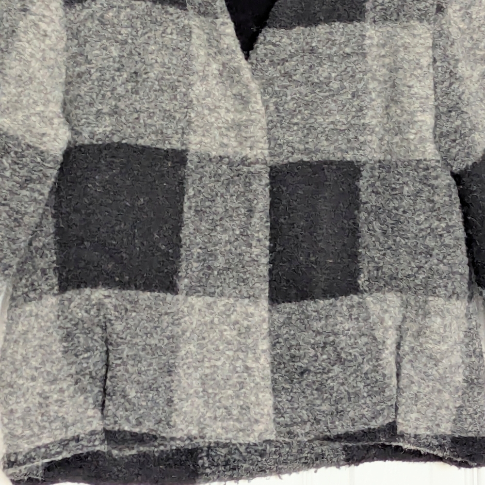 Zara Kids (Size 6) Black & Gray Checkered Wool Blend Jacket w/Faux-Fur Lining - Picture 3 of 16
